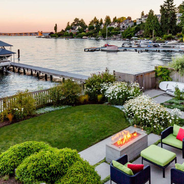 Casual Lakeside Living with a Pacific Northwest Vibe