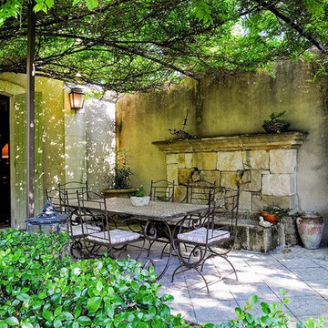 Petit Hopital, Provence