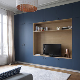 Contemporary home cinema in Paris.