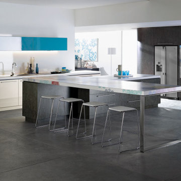 Contemporary kitchen, an On-the-Go Lifestyle