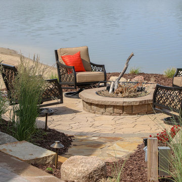 Lakeside Living