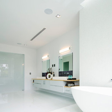 Contemporary Pinecrest Home
