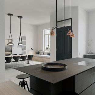 75+ Weiße Küchen mit schwarzer Arbeitsplatte Ideen & Bilder - Februar