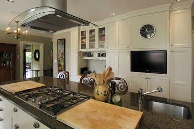 Kitchen - kitchen idea in Other