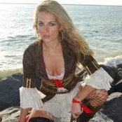 Lana Rae's photo