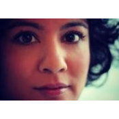 Myrna Khan's photo