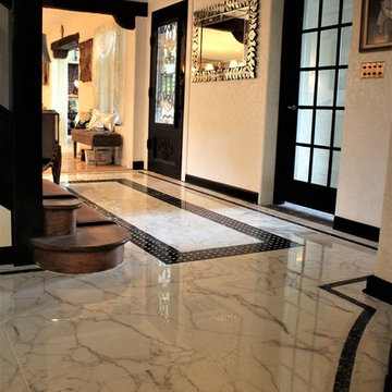 Calacatta Gold Foyer