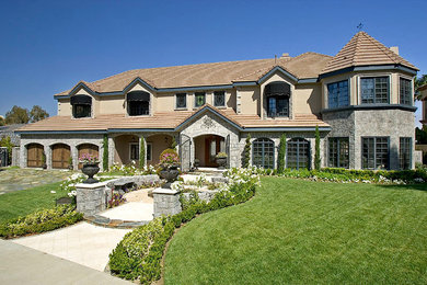 Inspiration for a timeless exterior home remodel in Orange County