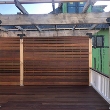 Ipe deck with pergola