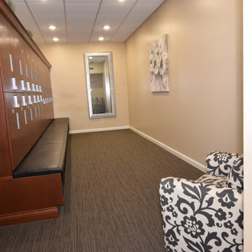 Rolling Hills Country Club - Locker Room
