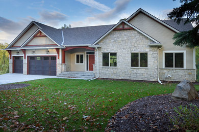 Home design - transitional home design idea in Minneapolis