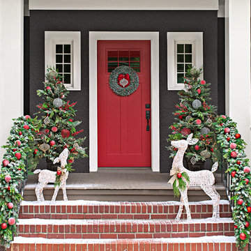 Outdoor Holiday Decor