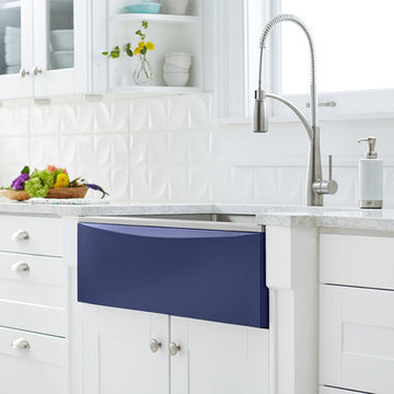 Crosstown Farmhouse Sink with Interchangeable Apron in Sapphire
