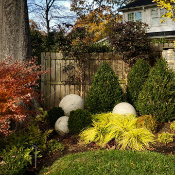 Terminal point of the front stroll garden in November.