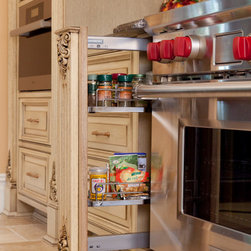 Kitchen Accessories - Kitchen Cupboard Organisers