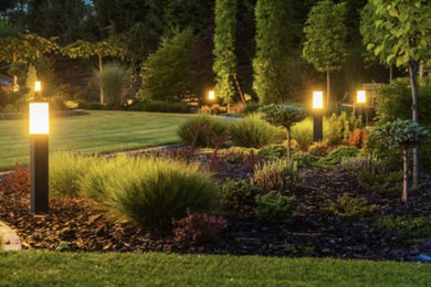 This is an example of a contemporary landscaping in Orlando.