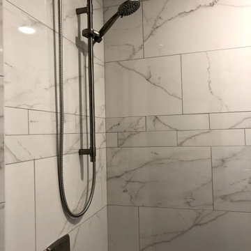 Traditional Black & White Master Bathroom