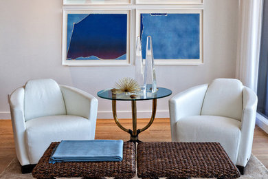 Inspiration for a contemporary family room remodel in Miami