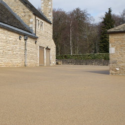 Resin Bound surfacing Driveways, Bedfordshire - Landscaping Stones And Pavers