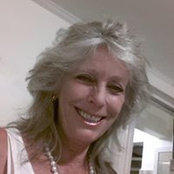 Pamela Lewis's photo