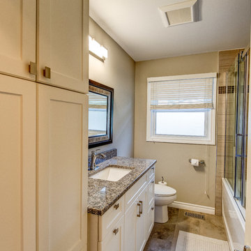 Contemporary Bathroom