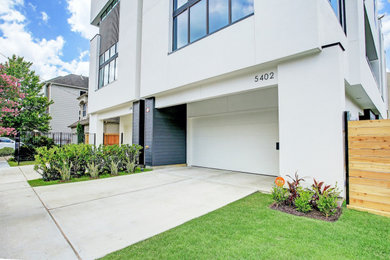Example of a minimalist exterior home design
