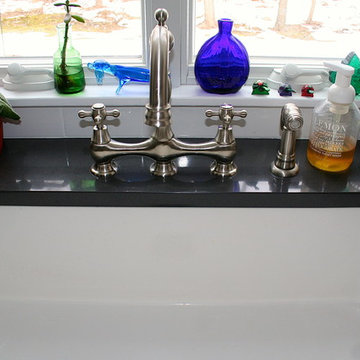 Traditional New England shaker style Ktchen