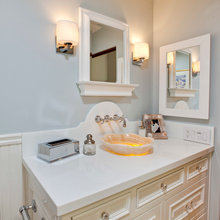 moms bathroom