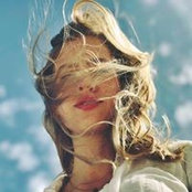 Heidi Feek's photo