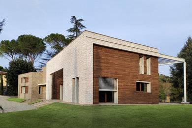 Esterno 1