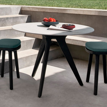MANUTTI Garden Furniture 2020 - Solid Garden Stool