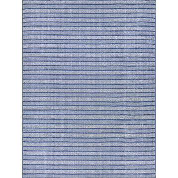 Nova Indoor/Outdoor Handmade Flatwoven PET yarn Blue Area Rug, 4'x6'