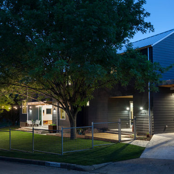 Faye and Walker Architecture: Pine House