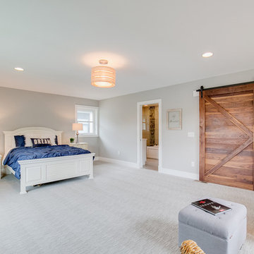 Luxury in Lake of the Isles