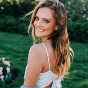 Taylor Holmes's photo