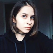 Nastia Malinas foto