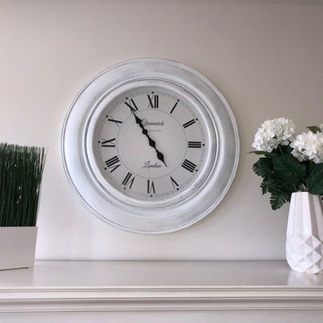 LIVING ROOM REDESIGN & STAGING