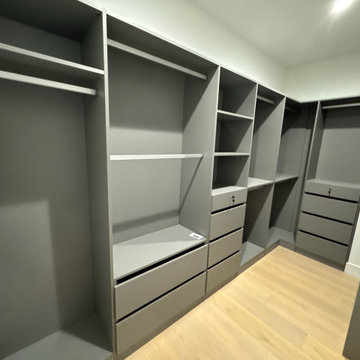 Walk-in Closets