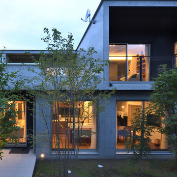 中庭のある二世帯住宅