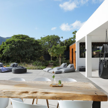 Nimano Hillside