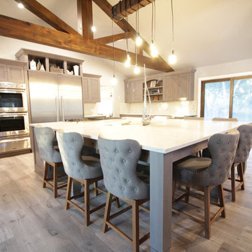 Modern and Rustic in the Coves
