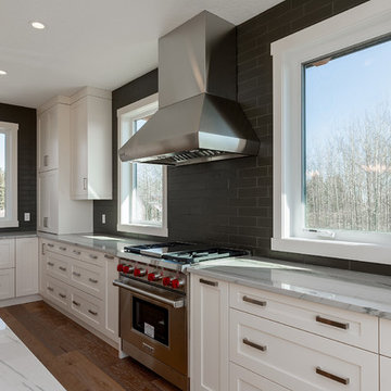 Modern Custom Acreage - Woodlands, AB