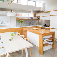 11 Avalon reno
