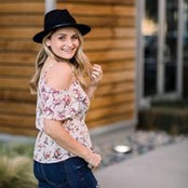 Sara McClelland's photo