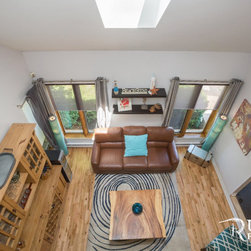 Home staging in a suburb home - Products