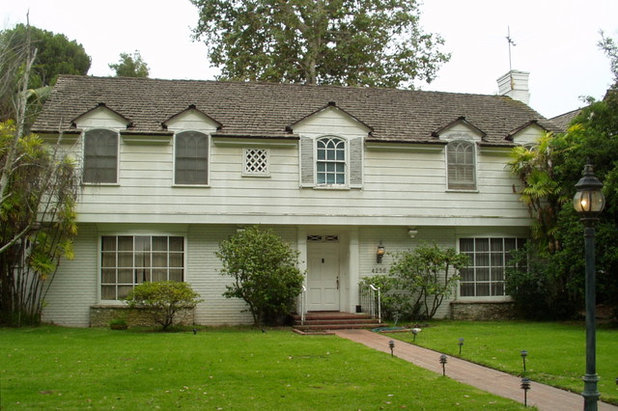 Transitional Exterior by Steven Corley Randel, Architect