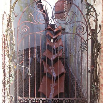 Random Gates
