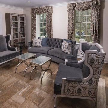 Rydal, PA: Traditional Living Space
