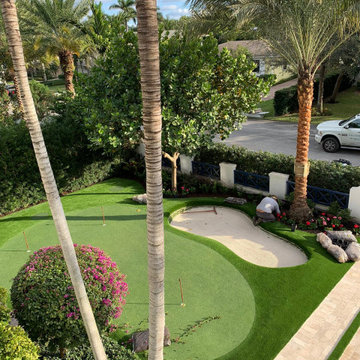 PGA CALIBER PUTTING GREEN