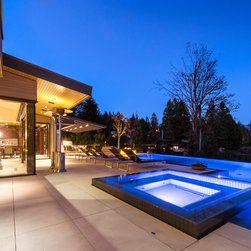 Quantum Windows & Doors | Hlynsky + Davis Architects - Windows And Doors